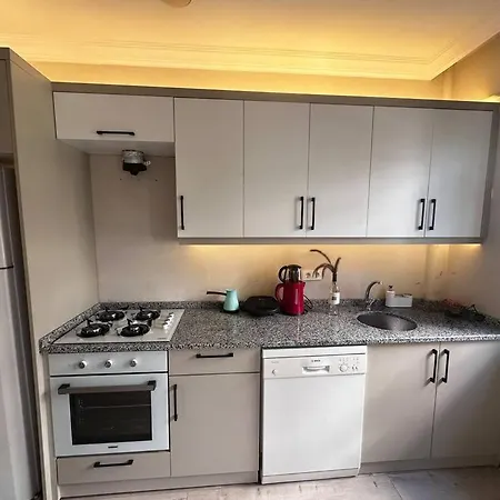 Apartment 300 Meters To Konyaalti Beach 2+1 Holiday Antalya